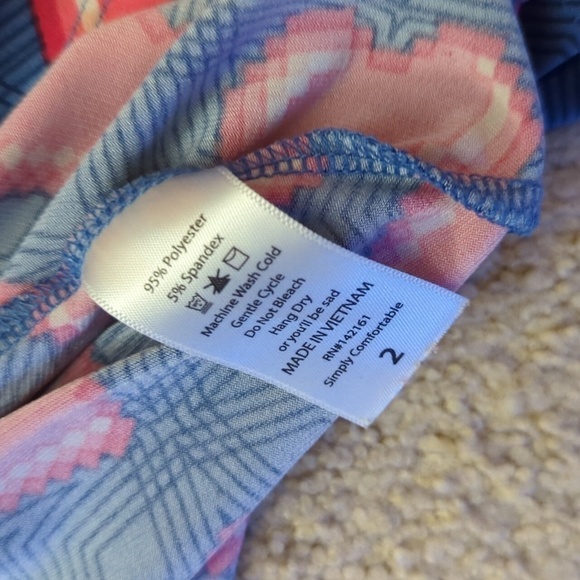 LuLaRoe Blue & Red Heart Valentine's Day Short Sleeve Stretch Dress Size 2 - Picture 5 of 5